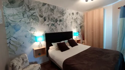 La chambre bleue, hébergement en chambre d'hôtes Les Busserollles