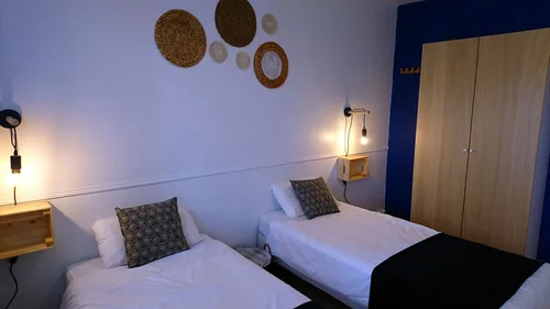 La chambre lits jumeaux, hébergement en chambre d'hôtes Les Busserollles