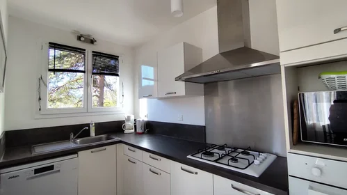 Hébergement en gîte : la cuisine - Les Busserolles dans les gorges du tarn