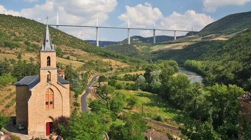 Les villages des Gorges du Tarn et de la Jonte autour des Busserolles